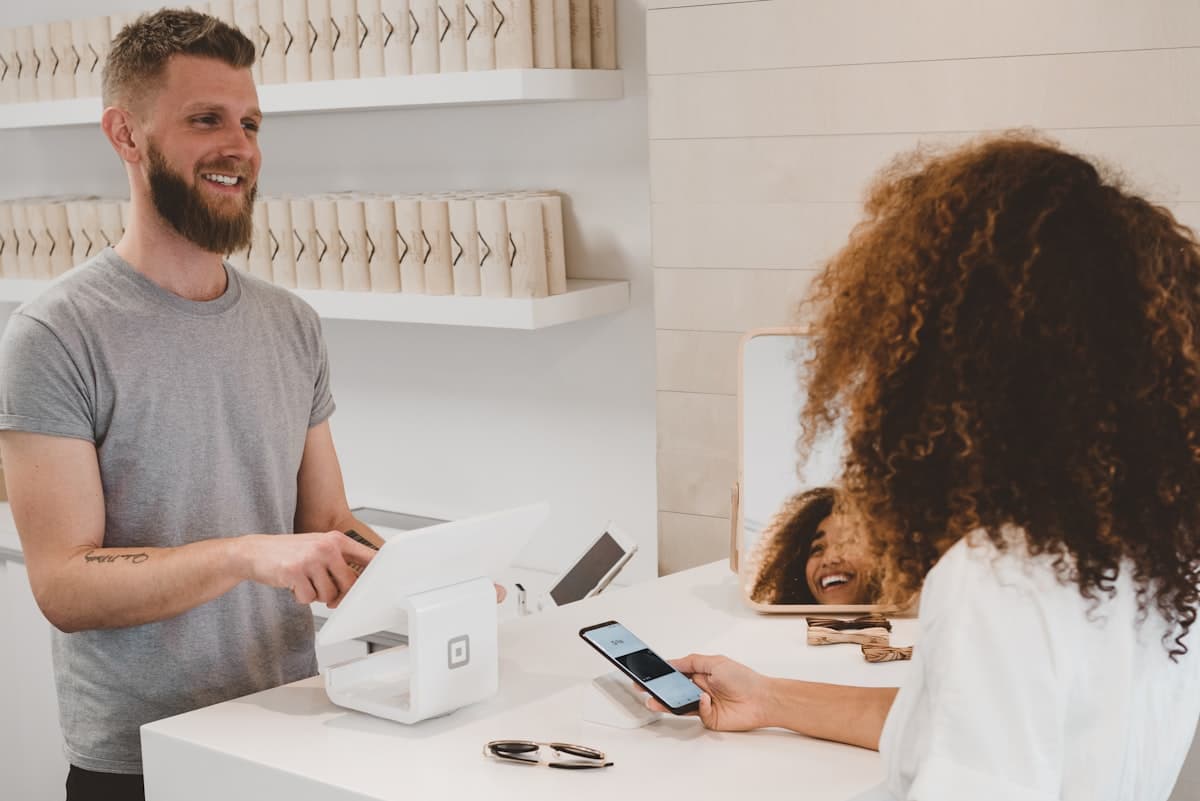 7 Pricing Strategies That Top Shopify Stores Use to Maximize Margins